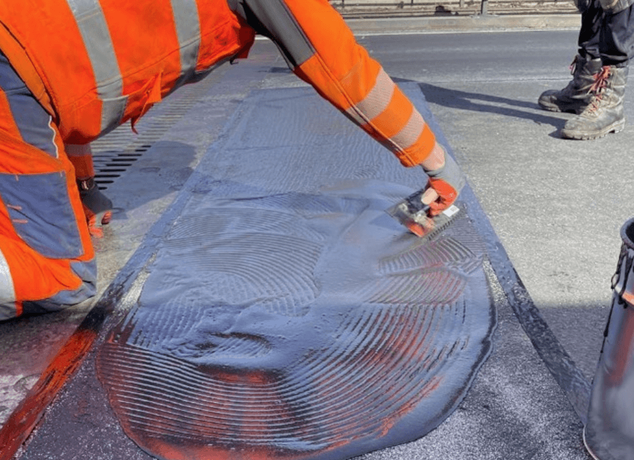 asphalterix® - Europalette mit 40 Eimern á 8 kg – Polymer-Rissharz – Bild 2